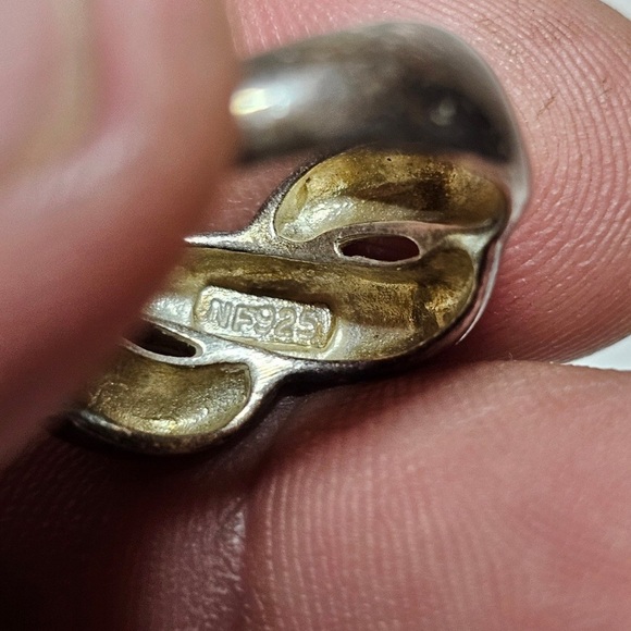 Sterling Silver 925 NF Signed Twist Knot Ladies Ring Size 8 Weighs 3 Grams - Picture 5 of 7